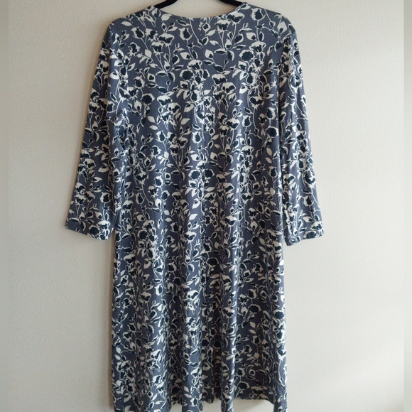 Garnet Hill Lavender Abstract Foral Tencel Long Sleeve Trapeze Midi Dress - Picture 2 of 9